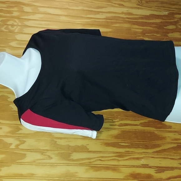 Between blouse - Picture 2 of 4